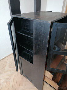 Dřevěná komoda/skříňka - úložné prostory ze 4 stran - 7