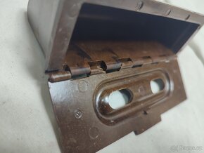 POPELNÍK Bakelit IFA F8 DKW Framo - 7