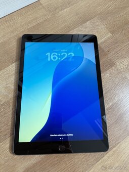 iPad 9. generace Cellular 64GB + obal jako dárek - 7