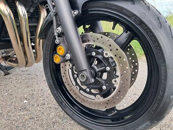 Yamaha XJR 1300 top stav - 7