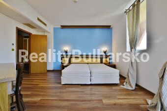 Prostorný apartmán 2+kk s výhledem na moře a hory – Elenite - 7
