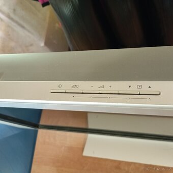 TOSHIBA - 7