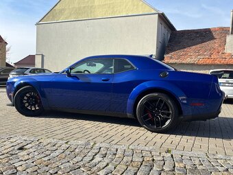 Prodám Dodge Challenger Srt widebody 6.4 v8 Originál Full - 7