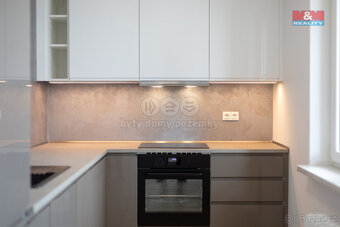 Prodej bytu 2+1, 54 m², Ostrava, ul. Sokolovská - 7