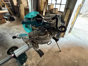 Pokosová pila MAKITA LS1219L - 7