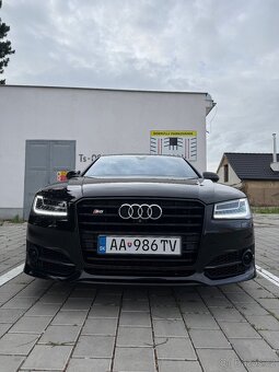 Audi S8 Plus Quattro 4.0 TFSI V8 - 7