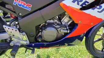 Honda CBR 125r - 7