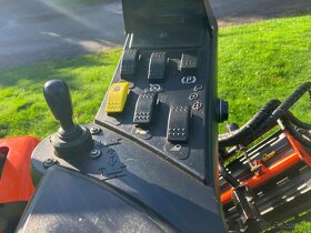Jacobsen LF570 - 7