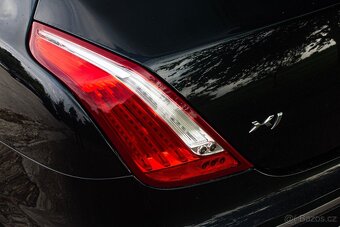 Jaguar XJ 3.0 V6 DIESEL Premium Luxury - 7
