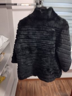 KARA kabát pravá kožešina vel. L - 7