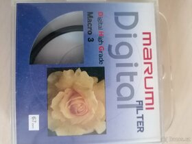 prodám zrcadlovku nikon D90 - 7