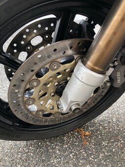 Honda CBR 900 RR, model SC28 - 7