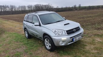 Toyota RAV4 2.0 85kW, 4x4 , r.v.2004 - 7