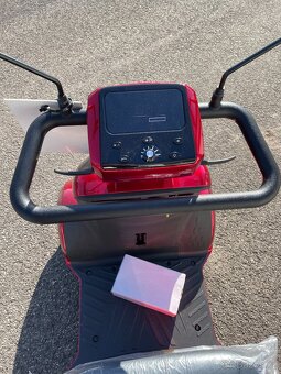 Elektrický LUXUSNÍ senior. vozík Selvo 4810 PB - 7