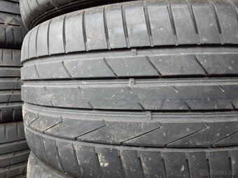 PNEU 235/35/19 a 245/35/19 , 2/4 ks. R19 - 7