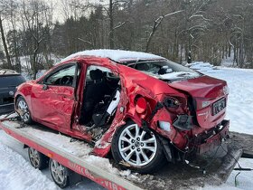 Dily Mazda 3 skyactiv 2016 2.0 88kw benzín - 7