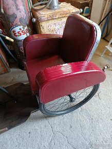 Starý pěkný invalidní vozík, možnost přídavného motoru - 7