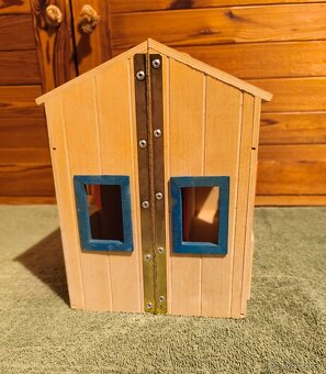 Dřevěná stáj Woody - kufřík - 7