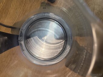 Rychlovarná konvice Guzzanti - 7