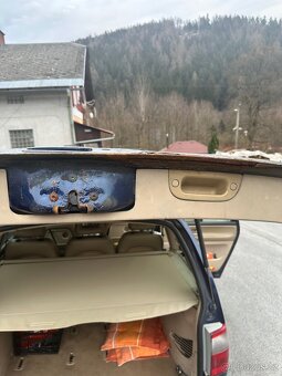 Ford Galaxy - 7