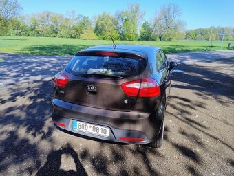 Kia Rio 2 1.25 - 7