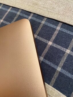 Apple MacBook Air 13" (M1, 2020) - 7