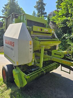Lis na kulaté balíky CLAAS VAriant 280 - 7