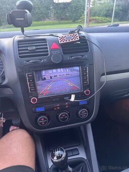 Golf 5 1.6FSI 85 KW - 7