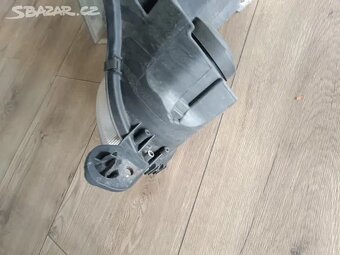 Světlo, světla, xenony, xenon Škoda Yeti 2011 - 7