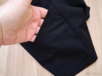 Černé kraťasy vel. S - 7