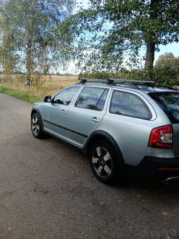 Škoda Octavia Scout - 7