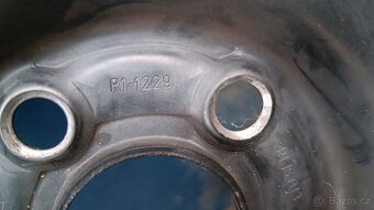 Zimní Dunlop 195/65 R15 - 7