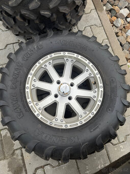 Kola R14 na pracovní čtyřkolku - 7