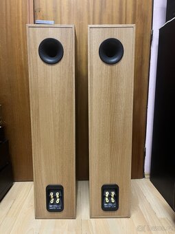 B&w Bowers & Wilkins - 7