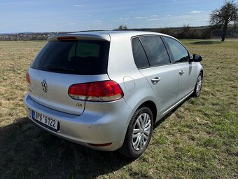 Volkswagen Golf VI - 7