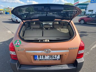 Hyundai Tucson 2.0i, 4x4, první registrace 01/2008 - 7