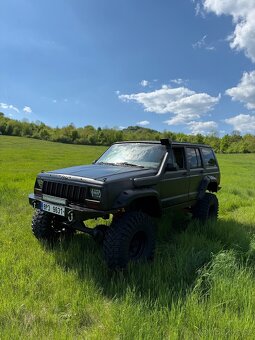 Jeep Xj 4.0 Patrol nápravy vše v TP - 7