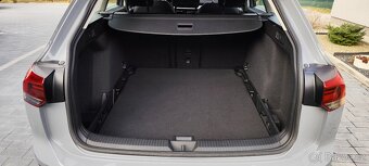VW Golf 8 Variant 1,5 TSI, 110 kW, benzín - 7