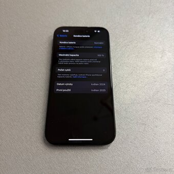 Nový iPhone 15 256GB černý, rok záruka - 7