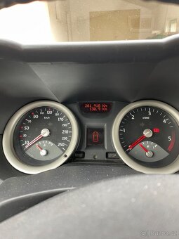 Renault Megane - 7