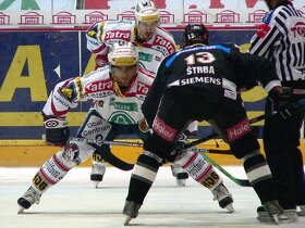 Koupím hraný dres HC Moeller Pardubice - 7