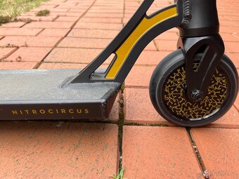 Freestyle koloběžka Nitro Circus RW Signature 560mm - 7