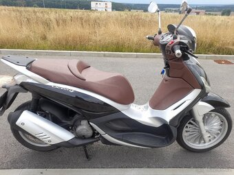 Prodám Piaggio Beverly 125ie rv 2011 - 7