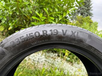 Letní 235/50/R19V Continental PrémiumContact 6 V XL - 7