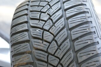 4ks orig. alu kola Peugeot 5x108 take Citroen R16 zimni pneu - 7