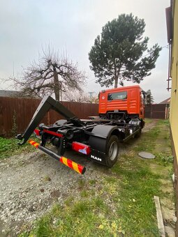 Hákový nosič kontejnerů Man TGL 10.180 - 7