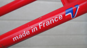 Peugeot 1982,  červené, hezký originál - 7