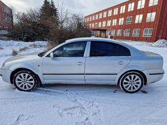 Prodám Škoda Superb - 7