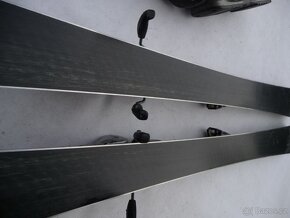 251. Lyže ELAN - 130 cm + boty SALOMON 37eu - set - 7