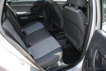 Škoda Fabia 2 kombi 1.4 63kW - klimatizace - ESP - 7